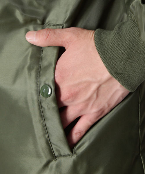 FR2（エフアールツー）の「”Smoking kills” スリーブコーチジャケット