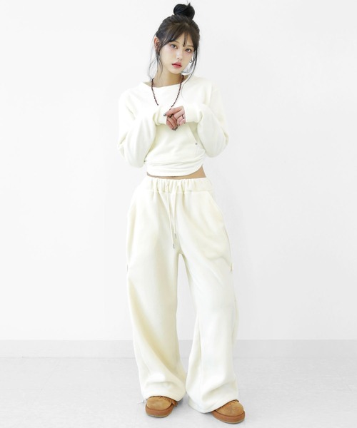 サイド シャーリングクロップトップス クロップド トップス長袖