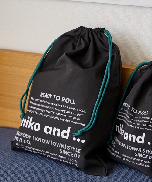 ニコロゴトラベル巾着/Mサイズ（トラベルグッズ）｜niko and