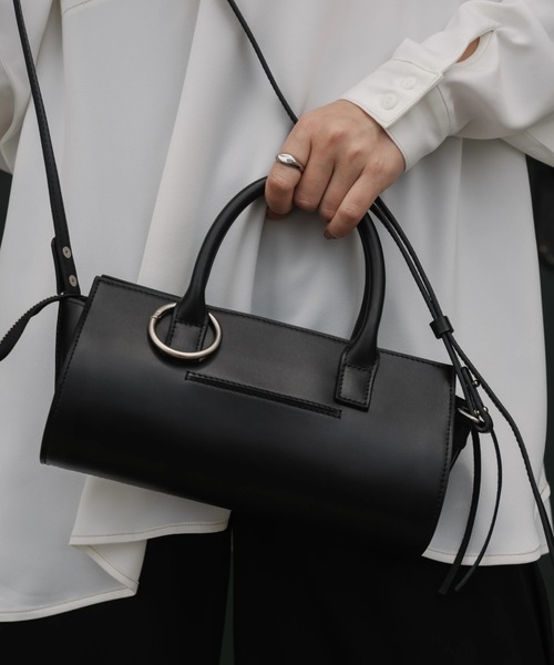 WILLFULLY（ウィルフリー）の「cylinder real leather mulch bag