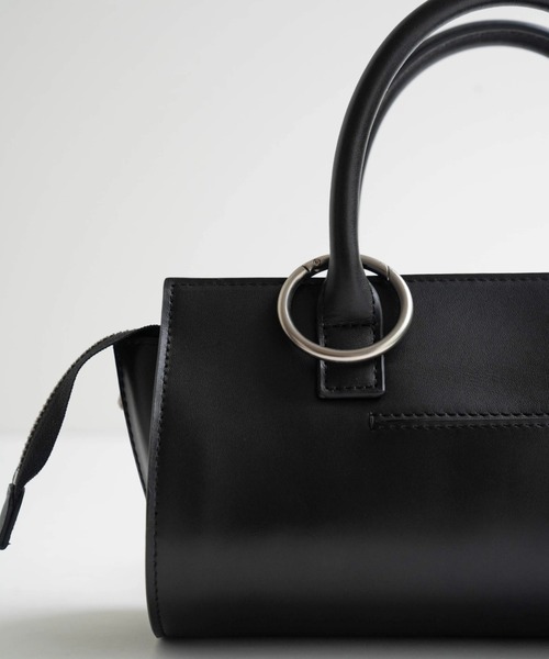 WILLFULLY（ウィルフリー）の「cylinder real leather mulch bag