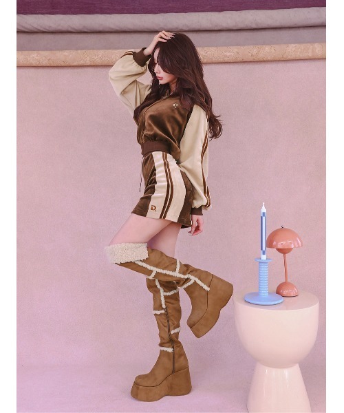 Darich（ダーリッチ）の「フェイクムートンニーハイブーツ（ブーツ