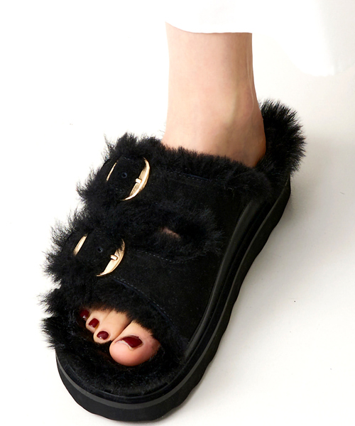 MOHI（モヒ）の「【MOHI／モヒ】 ファーサンダル（サンダル）」 - WEAR