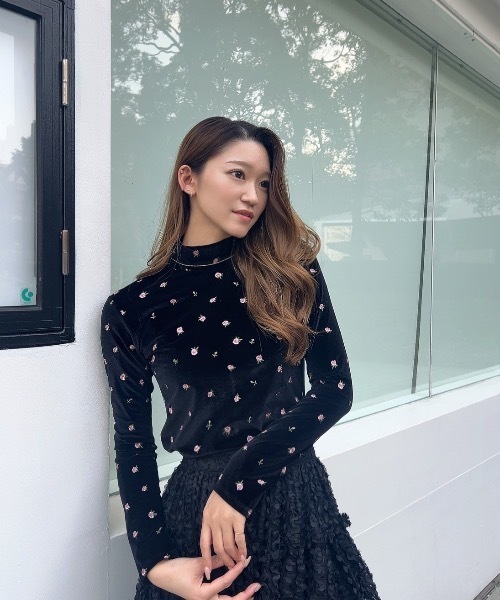 FLOWER VELOR TOPS（フラワーベロアトップス）（Tシャツ/カットソー