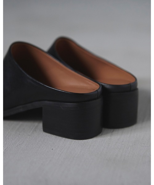Ecoleather Heel Slip-ons（スリッポン）｜anuke（アンヌーク）の