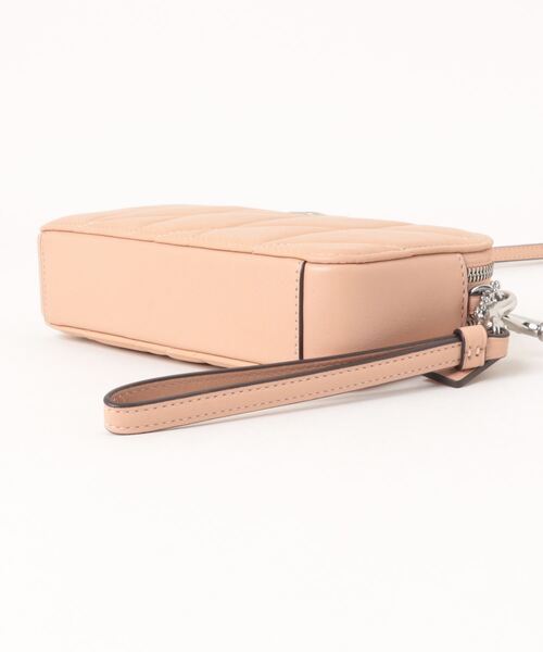 COACH（コーチ）の「キラ クロスボディ・ピロー キルティング