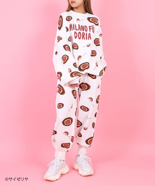 PUNYUS（プニュズ）の「サイゼリヤメニュー総柄スウェットパンツ