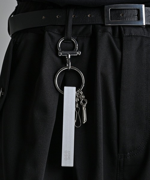 ADRER（アドラー）の「Metal retro hotel key ring - limited 999