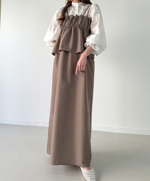 JUNOAH（ジュノア）の「ベアギャザーダブルストラップキャミワンピース