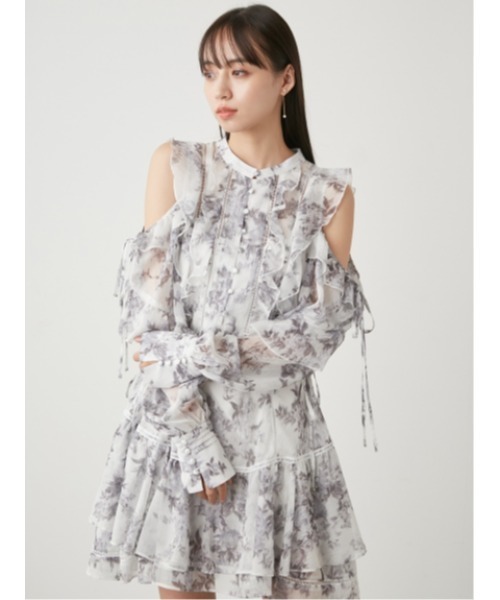 SNIDEL（スナイデル）の「プリントフリルシフォンミニワンピース