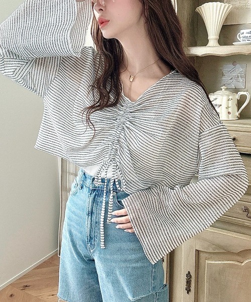 moment+（モーメントプラス）の「シアーボーダーフレアスリーブ長袖