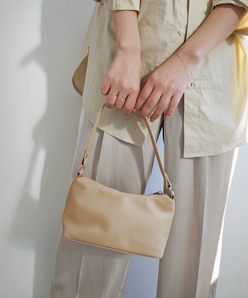 SLOBE IENA（スローブイエナ）の「SLOBE ナイロンBAG（ショルダー