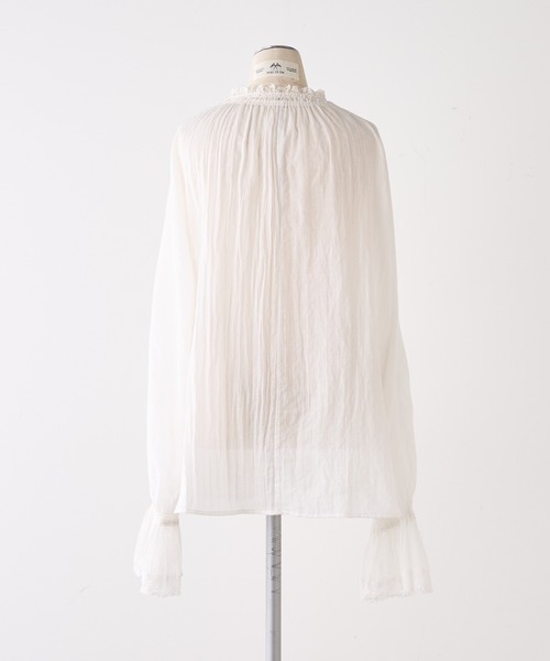 PUAL CE CIN（ピュアルセシン）の「襟袖レースプチハイネックブラウス