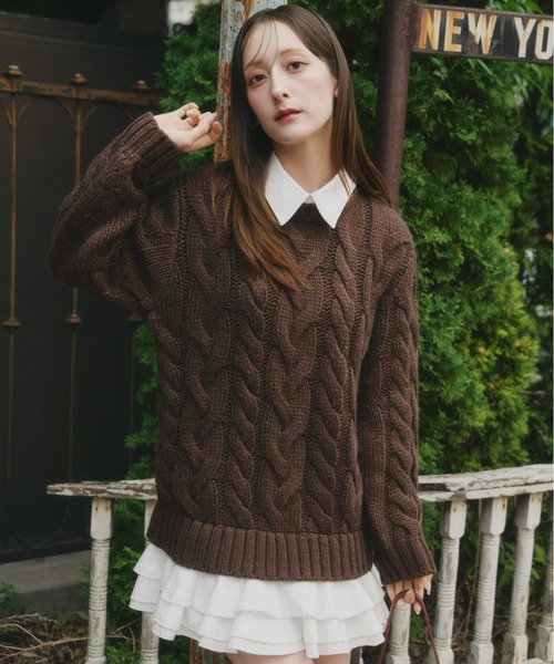 フリルレイヤードケーブルニット（ニット/セーター）｜Olu