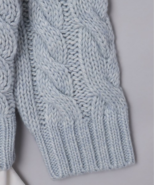 フリルレイヤードケーブルニット（ニット/セーター）｜Olu