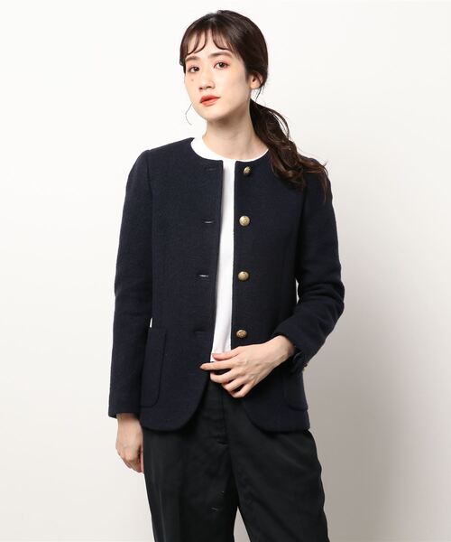 allureville（アルアバイル）の「シープパイルノーカラージャケット