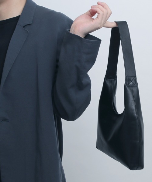 YArKA/ヤーカ】real leather round design one handle bag [wam3