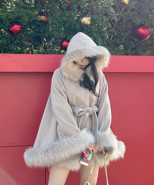 ZOZO限定】フードファーケープコート（その他アウター）｜ROYAL PARTY