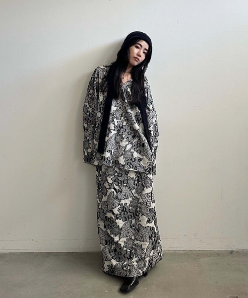 Ameri（アメリ）の「UND BOTANICAL JACQUARD BLOUSE（シャツ/ブラウス