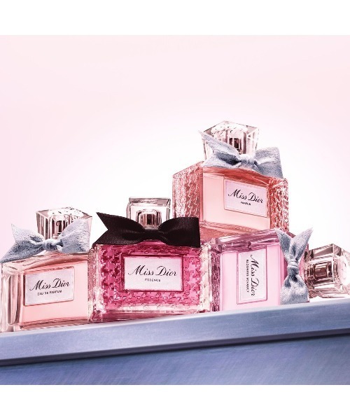 ほぼ未使用 ミスディオール オードゥ パルファン 50ml 3301104949_1.jpg