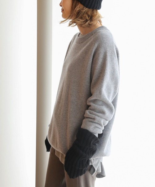 Deuxieme Classe（ドゥーズィエムクラス）の「アームウォーマー