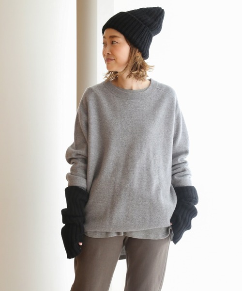 Deuxieme Classe（ドゥーズィエムクラス）の「アームウォーマー