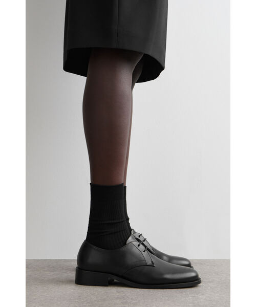 レザーダービーシューズ（ドレスシューズ）｜COS（コス）の