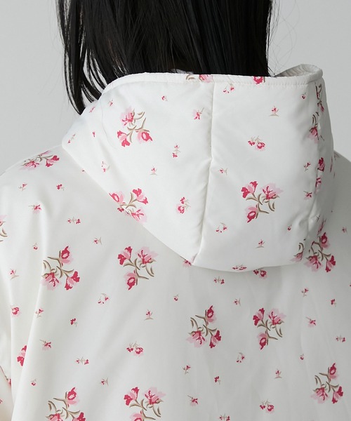 forksy.（フォルクシー）の「【forksy.】花柄リバーシブルフーディ中綿