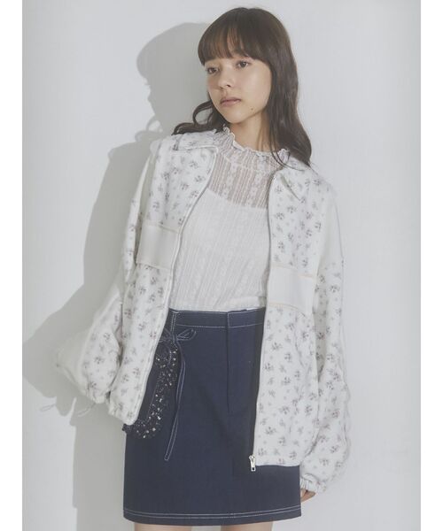 merry jenny（メリージェニー）の「floralコンビトラックジャケット