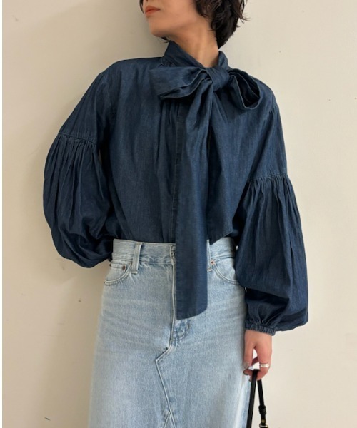 Mila Owen（ミラオーウェン）の「ボウタイ付き袖ボリュームデニム