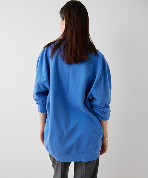 Whim Gazette（ウィムガゼット）の「ロゴスウェットプルオーバー