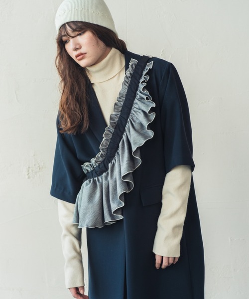 DORA MELLOW【ﾄﾞｰﾗﾒﾛｳ】フリルバッグ（ボディバッグ/ウエストポーチ