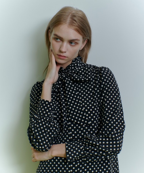 LOULOU WILLOUGHBY】デシンドットフリルボウタイブラウス（シャツ