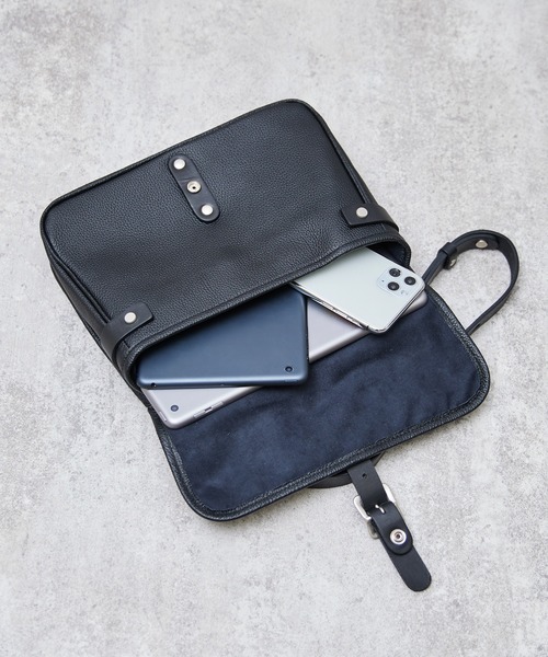 SLOW スロウ / shrink-hunting shoulder シュリンクレザーハンティング