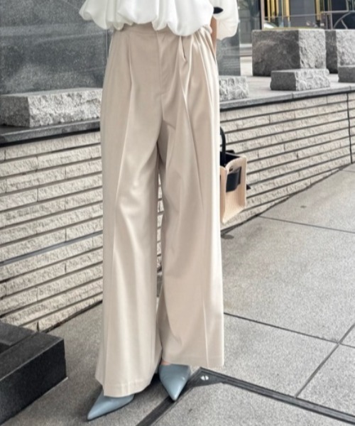 FRAY I.D（フレイアイディー）の「サイドラインワイドパンツ／防シワ