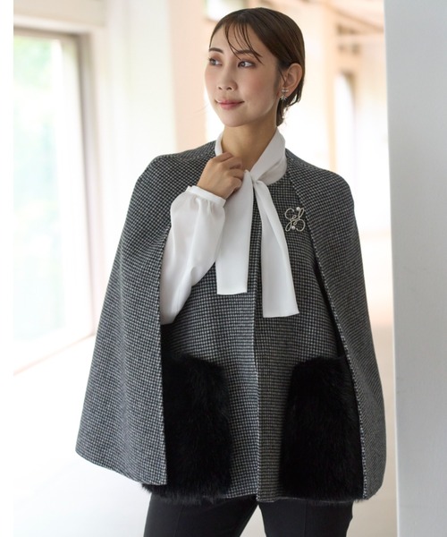 CELFORD（セルフォード）の「ファーポケットリバーケープジャケット