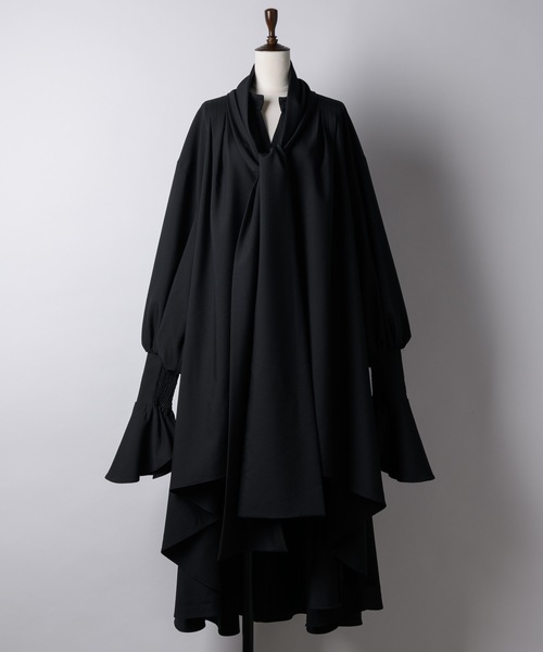 LA BELLE ETUDE（ラベルエチュード）の「アシンメトリーBIGボウタイ