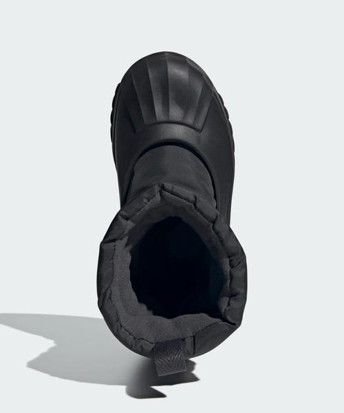 adidas（アディダス）の「Adifom SST ウィンターブーツ / Adifom SST