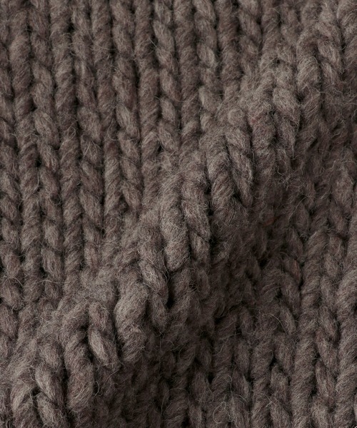 ETRE TOKYO（エトレトウキョウ）の「スタンドネックハンドニット