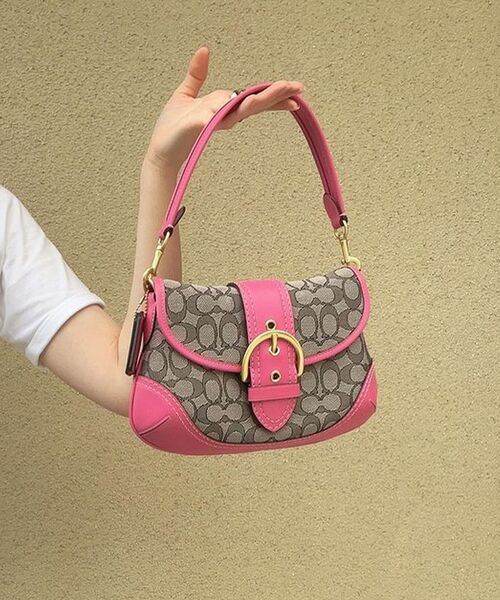COACH（コーチ）の「ソーホー バッグ・シグネチャー ジャカード