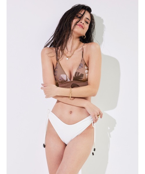 ALEXIA STAM（アリシアスタン）の「【ViVi 8月号掲載】Ashley