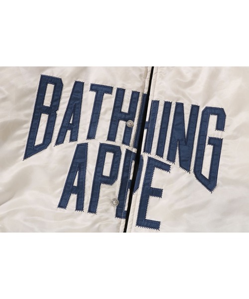 A BATHING APE（アベイシングエイプ）の「SOLID CAMO NYC LOGO NYLON