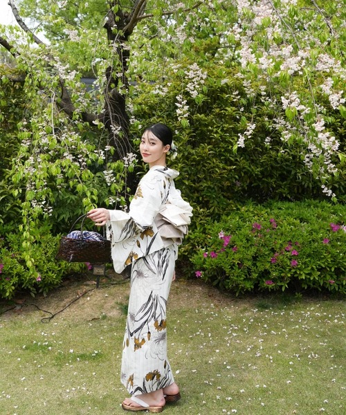 utatane（ウタタネ）の「【utatane×Acka.】浴衣4点セット 菖蒲と糸菊