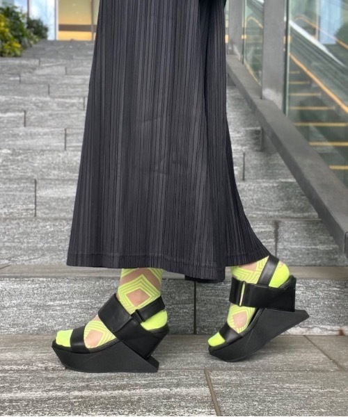 UNITED NUDE（ユナイテッドヌード）の「Delta Wedge Sandal（サンダル