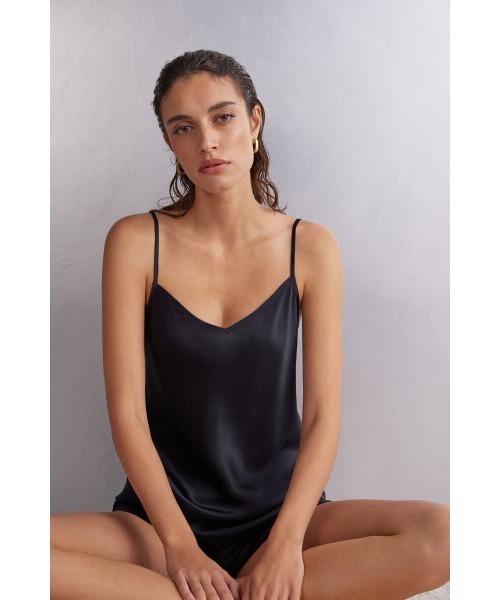 シルクサテン Vネック キャミソール トップ（インナーウェア/肌着