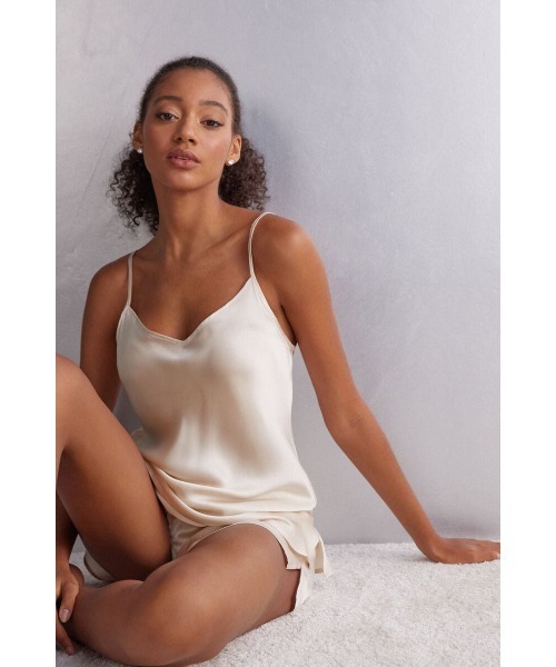 シルクサテン Vネック キャミソール トップ（インナーウェア/肌着