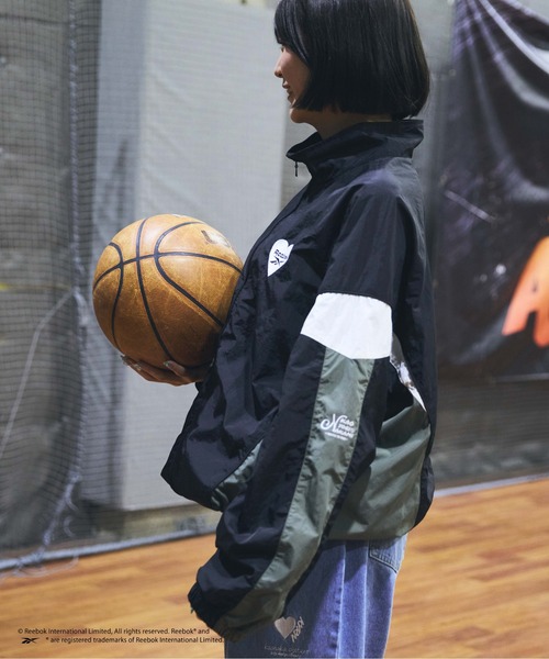 Reebok nylon jacket / リーボックナイロンジャケット（ブルゾン