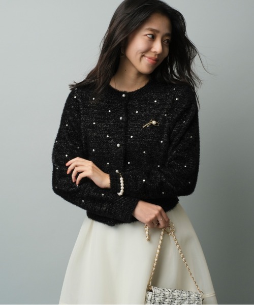 JUSGLITTY（ジャスグリッティー）の「ドット刺繍カーデプルオーバー