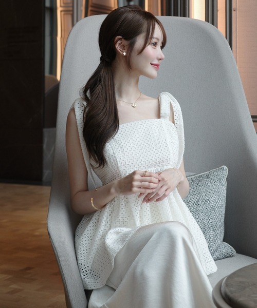 FRAY I.D（フレイアイディー）の「ショルダーリボンペプラムブラウス