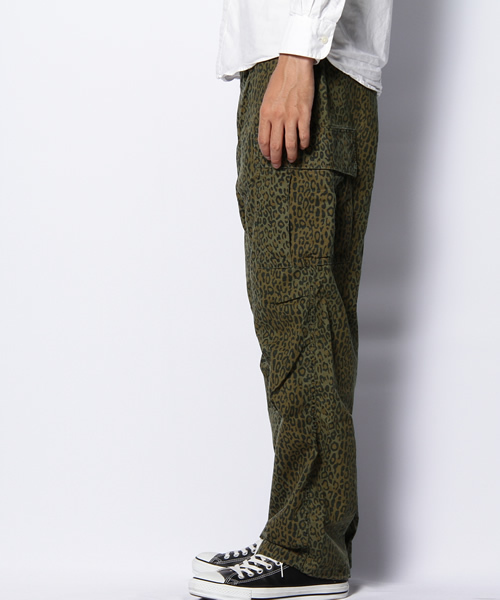 BEAMS（ビームス）の「Nepenthes Purple Label / 豹柄6ポケットパンツ